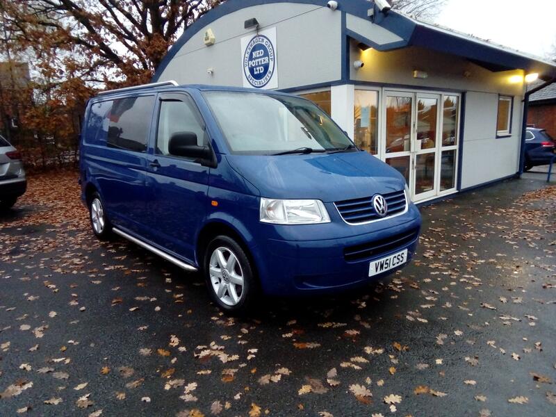 Used VOLKSWAGEN TRANSPORTER CAMPER 2006 Blue in Hereford, Herefordshire