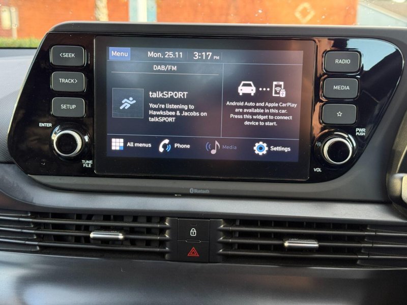HYUNDAI BAYON