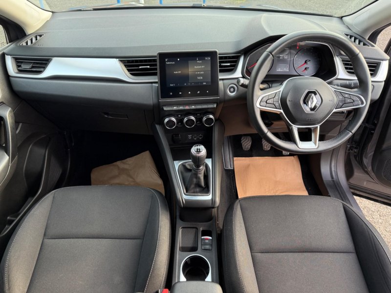 RENAULT CAPTUR