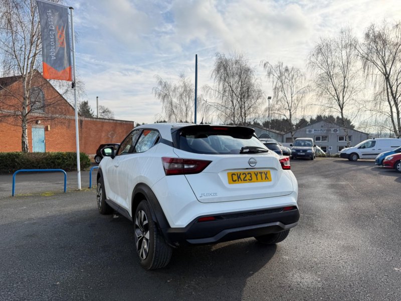 NISSAN JUKE