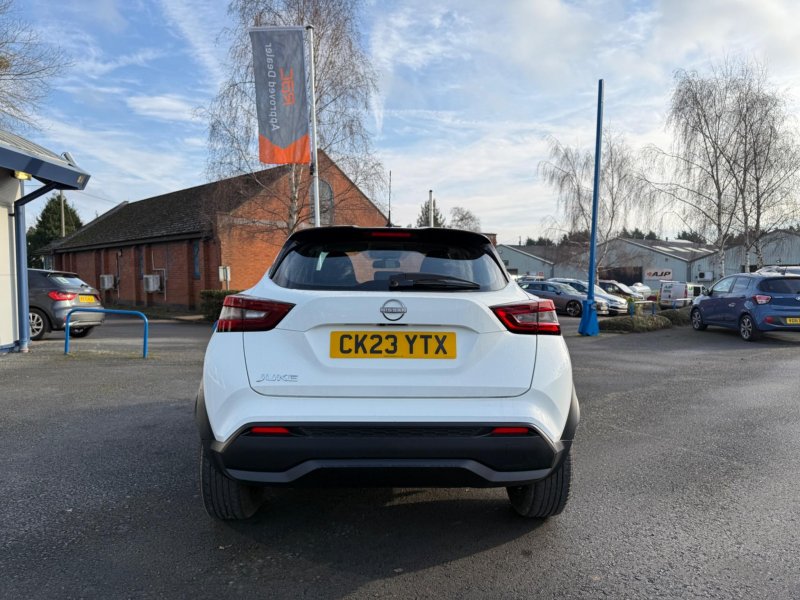 NISSAN JUKE