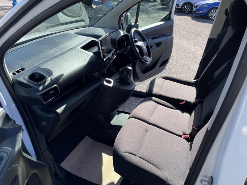 TOYOTA PROACE CITY