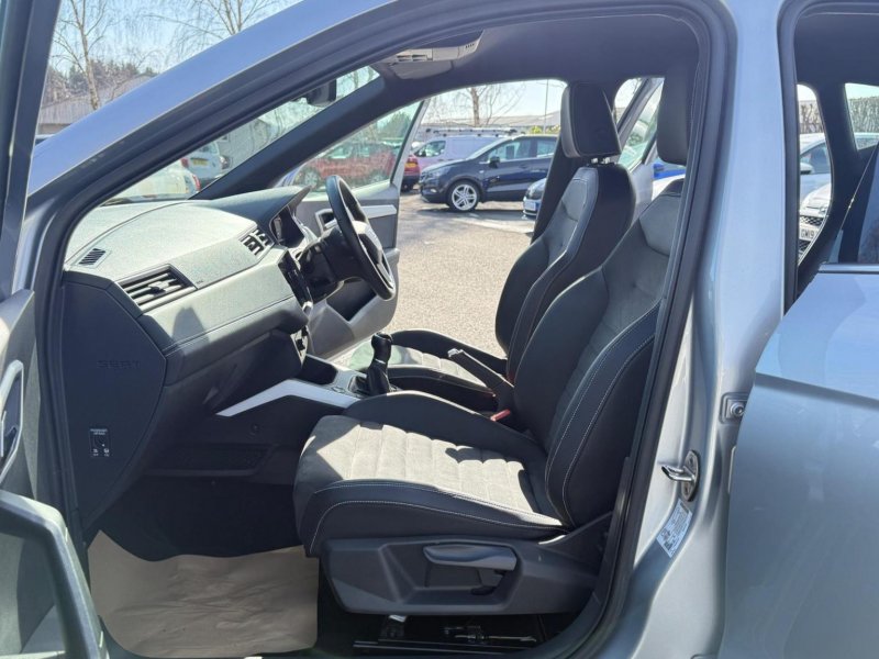 SEAT ARONA