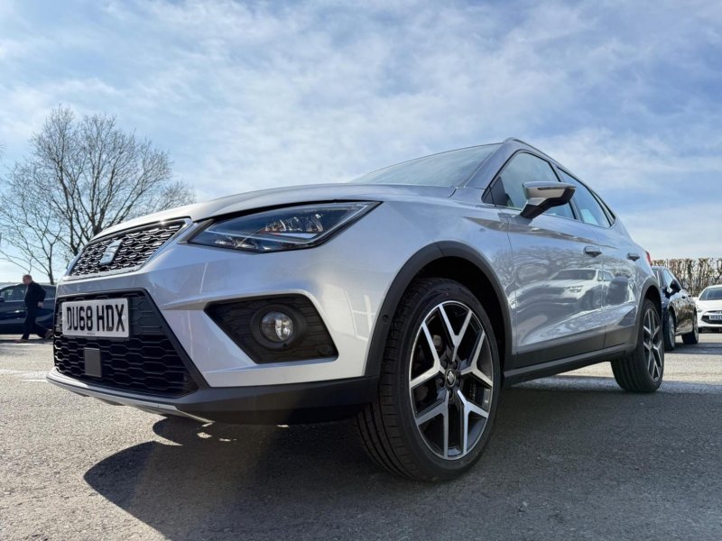 SEAT ARONA
