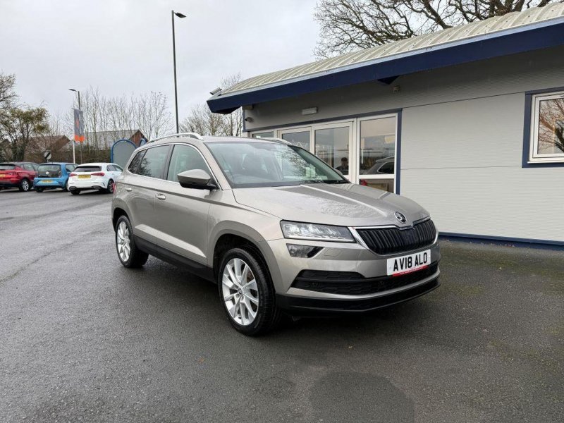 SKODA KAROQ