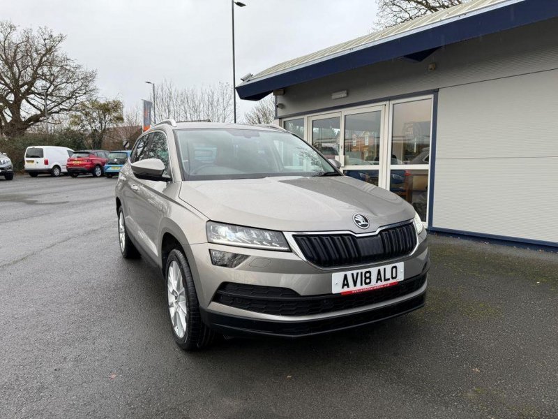 SKODA KAROQ