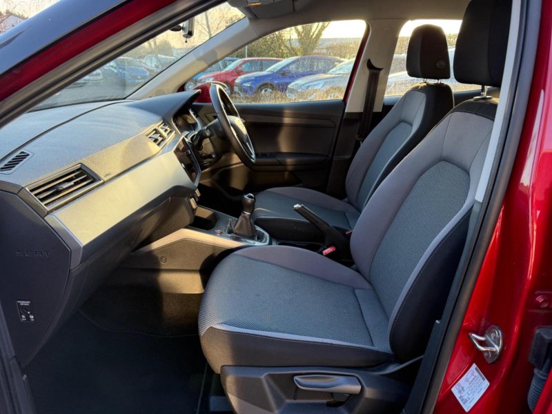 SEAT ARONA
