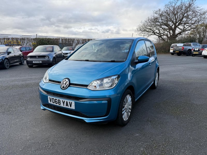 VOLKSWAGEN UP