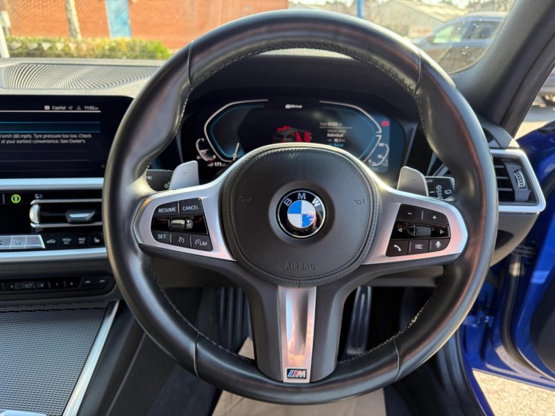 BMW 3 SERIES