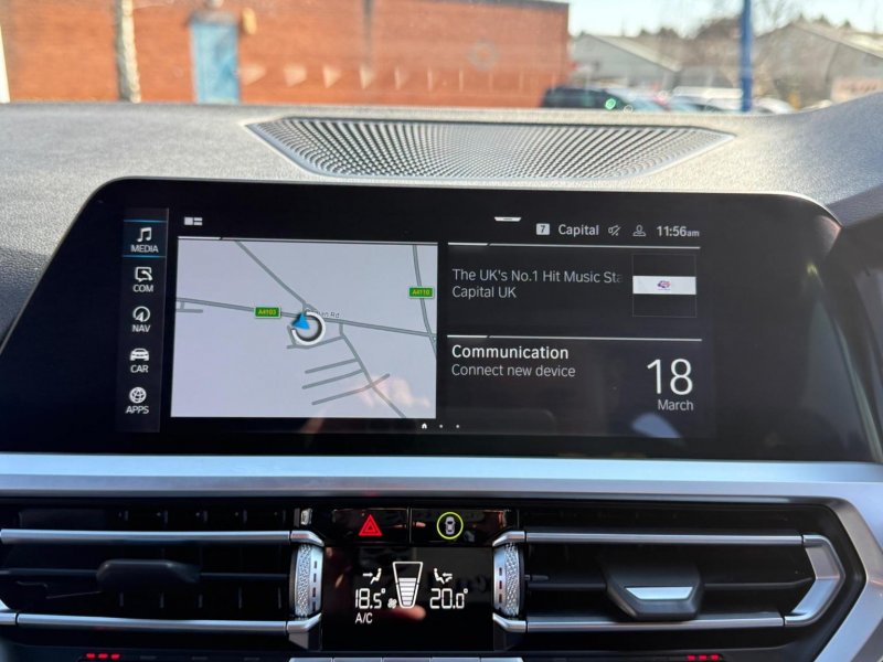 BMW 3 SERIES