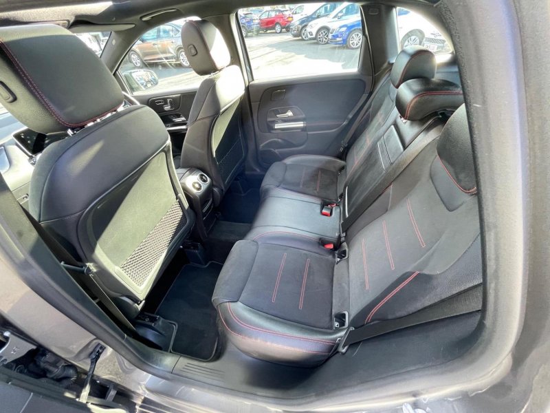 MERCEDES-BENZ B CLASS