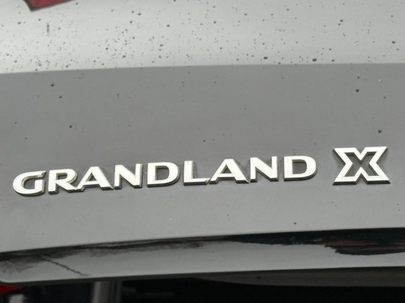 VAUXHALL GRANDLAND X