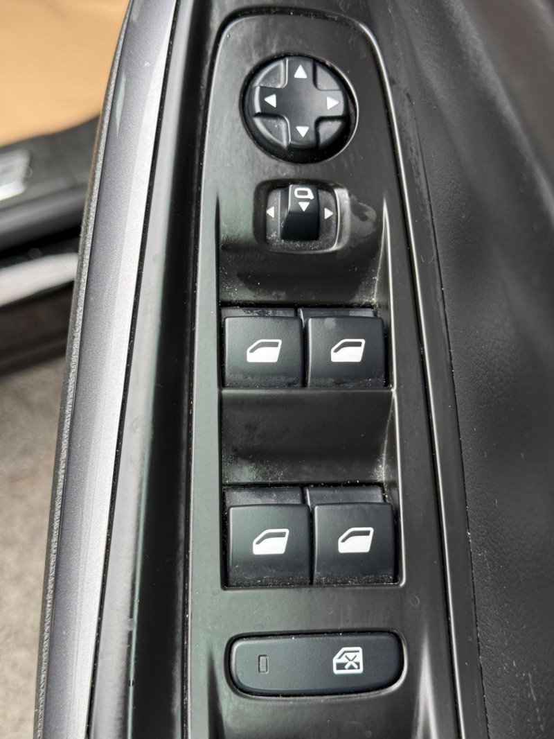 VAUXHALL GRANDLAND X