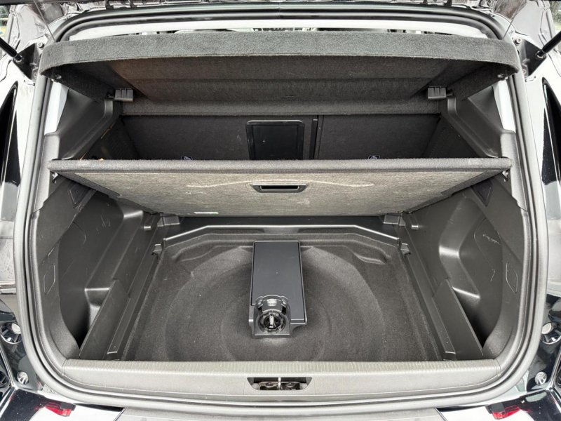 VAUXHALL GRANDLAND X