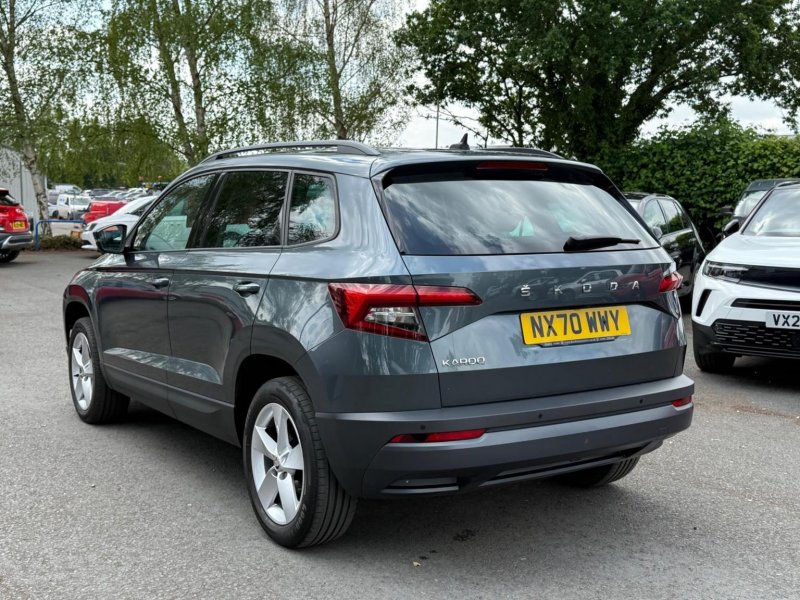 SKODA KAROQ