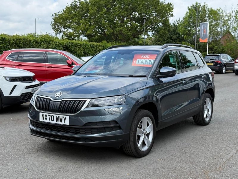 SKODA KAROQ